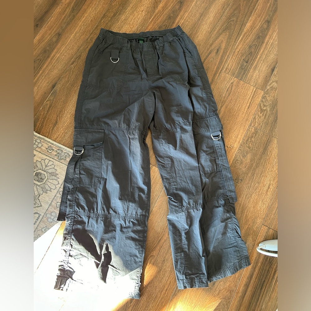 Wild Fable wide leg cargo pants, gray/black